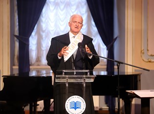 IMG_7963.JPG